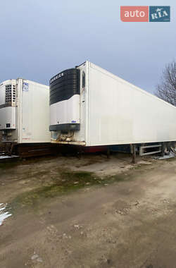 Рефрижератор полуприцеп Schmitz Cargobull Cargobull 2004 в Бродах