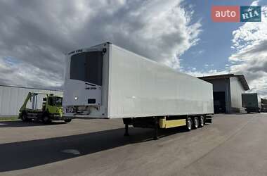 Рефрижератор полуприцеп Schmitz Cargobull Cargobull 2013 в Черновцах