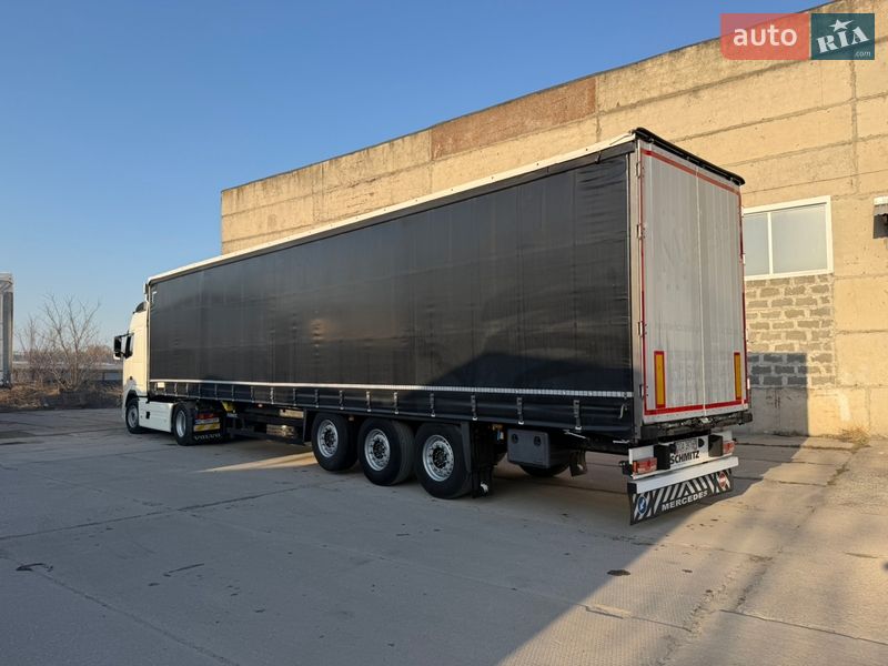 Тентованный борт (штора) - полуприцеп Schmitz Cargobull Cargobull 2013 в Львове