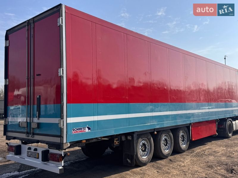 Рефрижератор полуприцеп Schmitz Cargobull Cargobull 2011 в Черновцах
