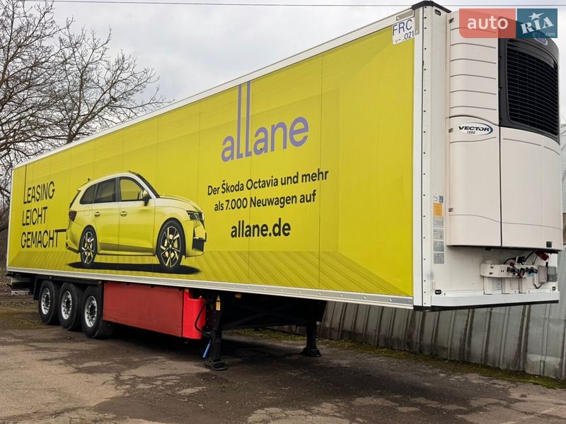 Рефрижератор полуприцеп Schmitz Cargobull Cargobull 2015 в Черновцах