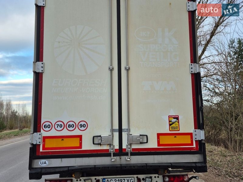 Рефрижератор полуприцеп Schmitz Cargobull Cargobull 2014 в Луцке