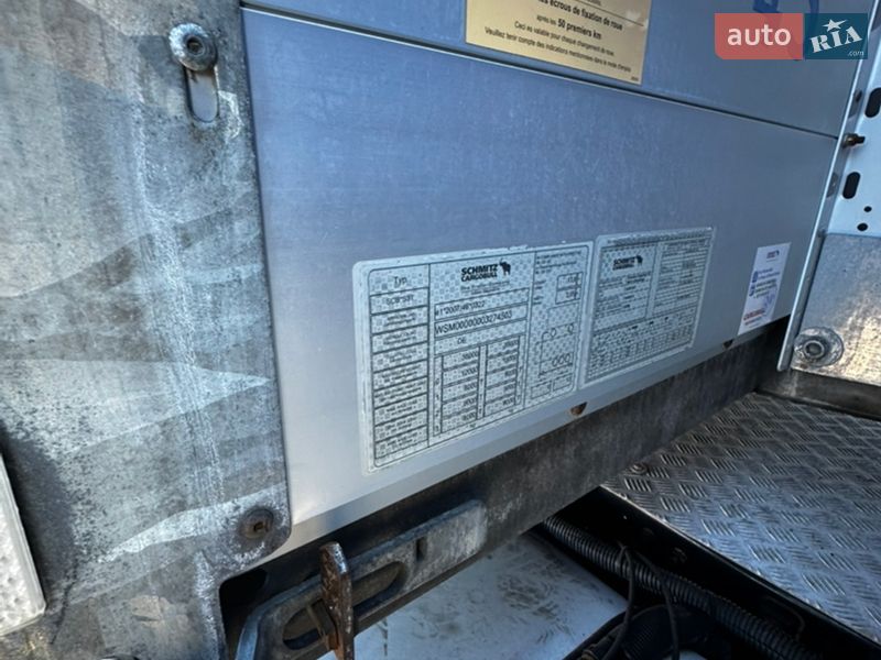 Тентованный борт (штора) - полуприцеп Schmitz Cargobull Cargobull 2017 в Умани