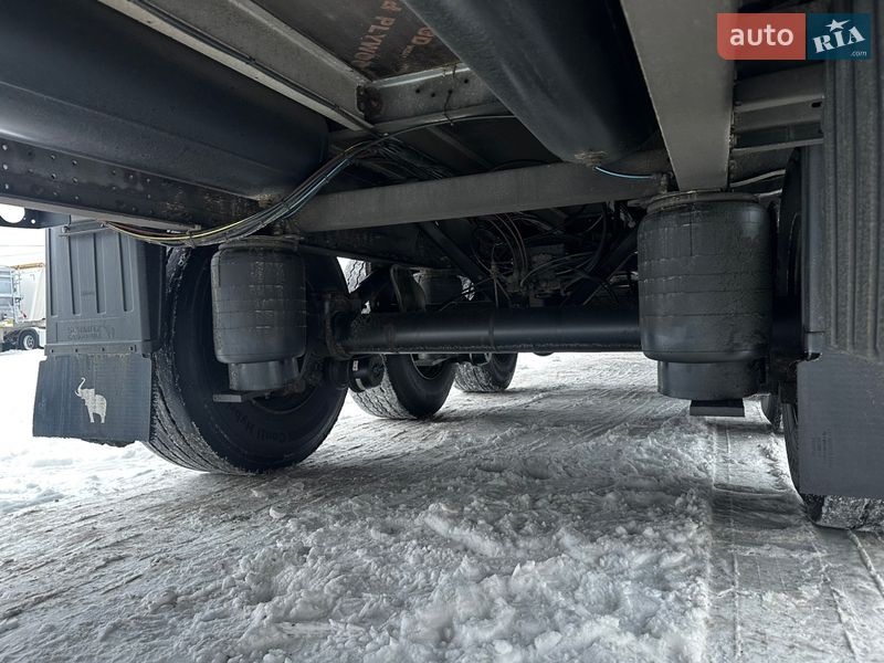 Тентованный борт (штора) - полуприцеп Schmitz Cargobull Cargobull 2015 в Умани