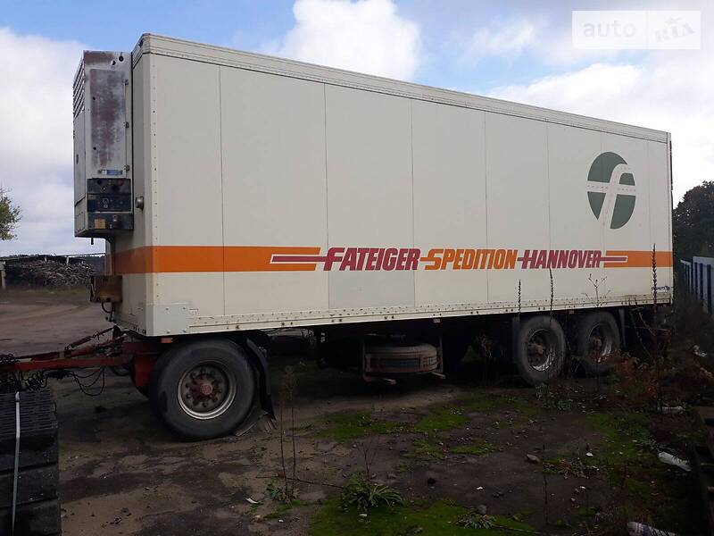 Schmitz Cargobull K 024