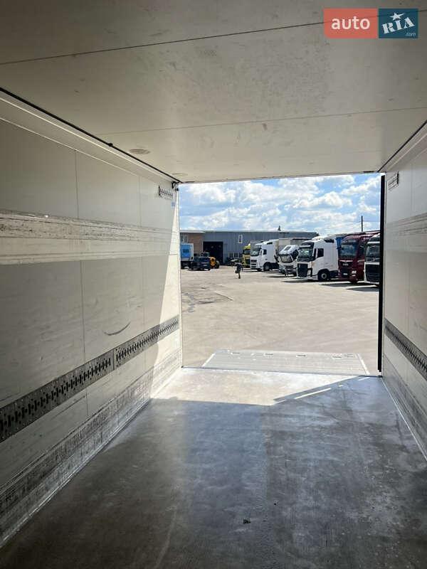 Рефрижератор Schmitz Cargobull KO 2005 в Луцьку