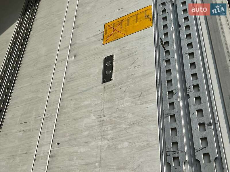 Ізотермічна будка Schmitz Cargobull Mega 2011 в Ужгороді фото 9 Ізотермічна будка Schmitz Cargobull Mega 2011 в Ужгороді