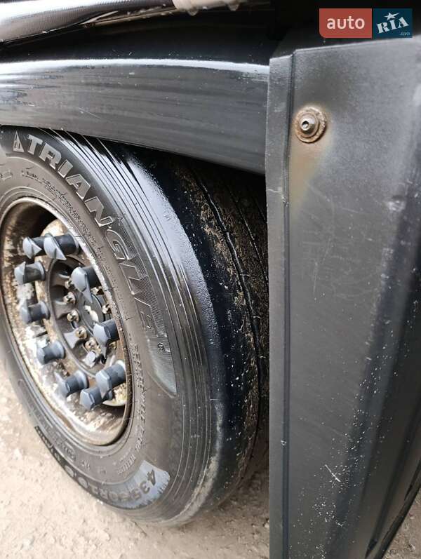 Тентованный борт (штора) - полуприцеп Schmitz Cargobull Mega 2013 в Львове