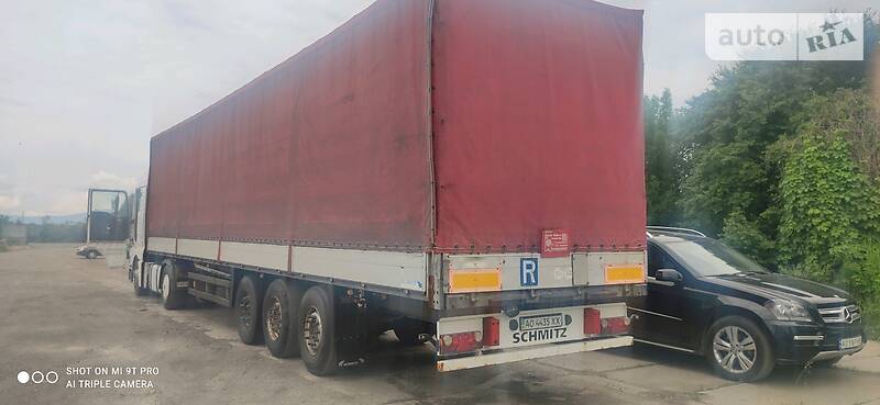 Бортовой полуприцеп Schmitz Cargobull S01 2007 в 