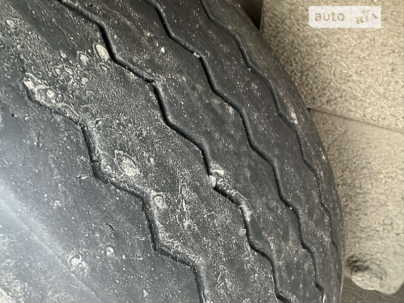 Контейнеровоз напівпричіп Schmitz Cargobull S01 1999 в Одесі