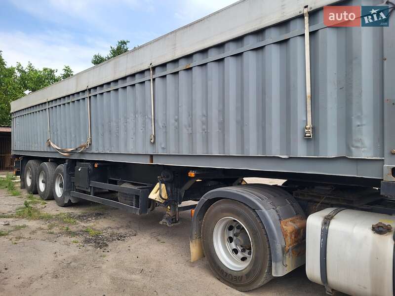Контейнеровоз напівпричіп Schmitz Cargobull S01 2000 в Березанці