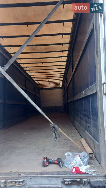 Тентованный борт (штора) - полуприцеп Schmitz Cargobull S01 2007 в Мукачево