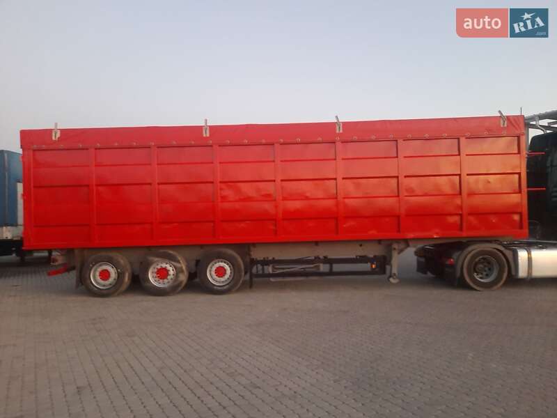 Самоскид напівпричіп Schmitz Cargobull S01 2004 в Львові