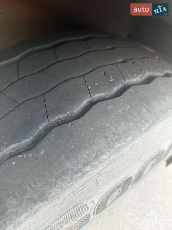 Бортовий напівпричіп Schmitz Cargobull S01 2001 в Харкові фото 6 Бортовий напівпричіп Schmitz Cargobull S01 2001 в Харкові