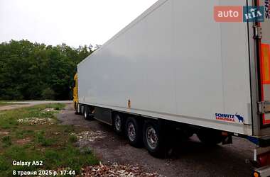 Рефрижератор полуприцеп Schmitz Cargobull S01 2000 в 
