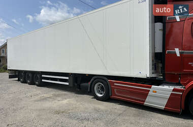 Рефрижератор полуприцеп Schmitz Cargobull S01 2012 в 