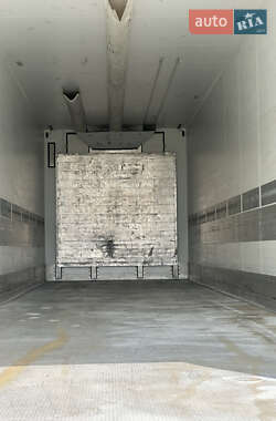 Рефрижератор полуприцеп Schmitz Cargobull S01 2012 в 