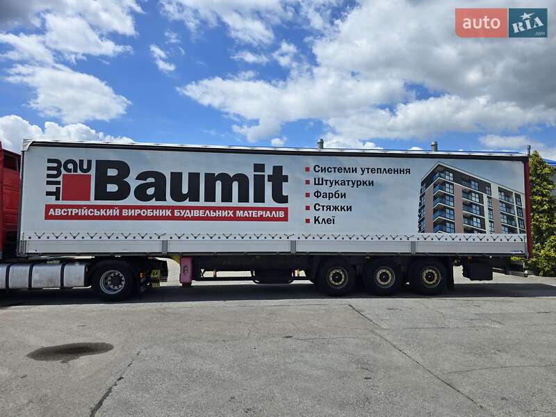 Бортовой полуприцеп Schmitz Cargobull S01 2007 в 