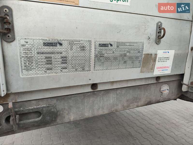 Бортовий напівпричіп Schmitz Cargobull S01 2008 в Городку