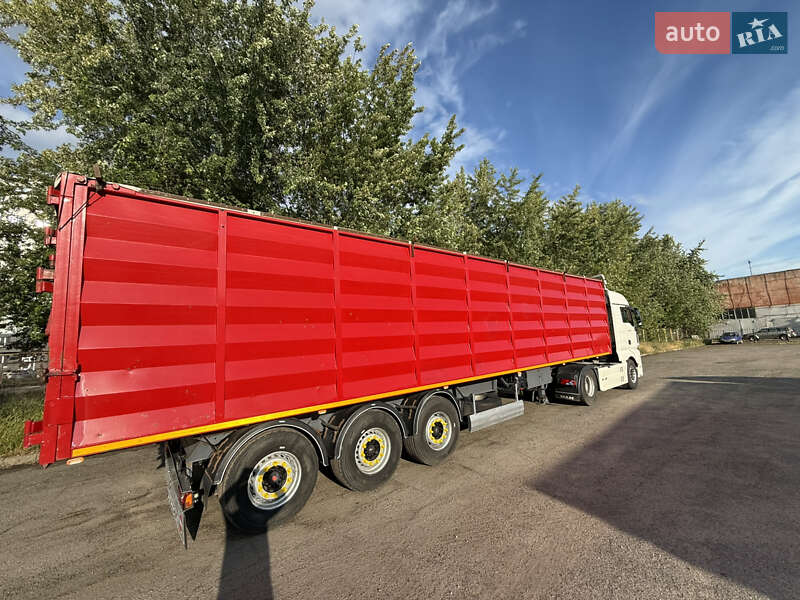 Самоскид напівпричіп Schmitz Cargobull S01 2007 в Полтаві