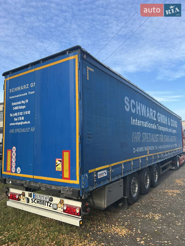 Тентований борт (штора) - напівпричіп Schmitz Cargobull S01 2011 в Зборові