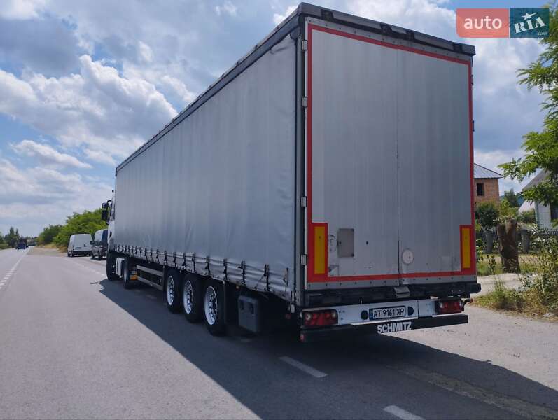 Тентованный борт (штора) - полуприцеп Schmitz Cargobull S01 2009 в Долине