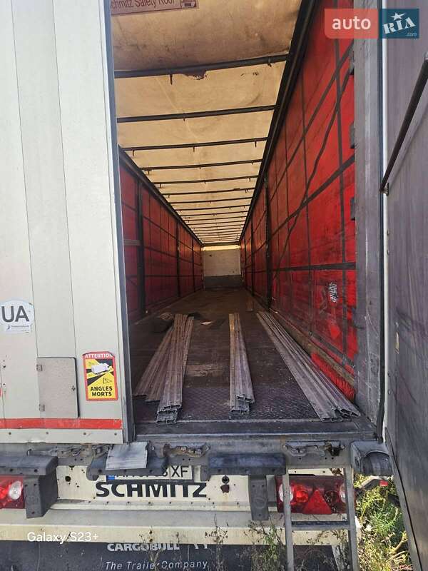 Тентованный борт (штора) - полуприцеп Schmitz Cargobull S01 2012 в Киеве