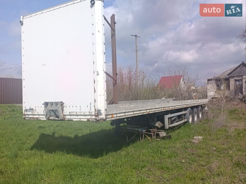 Schmitz Cargobull S01 2004