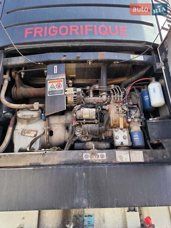 Рефрижератор полуприцеп Schmitz Cargobull S3 2007 в Чернигове