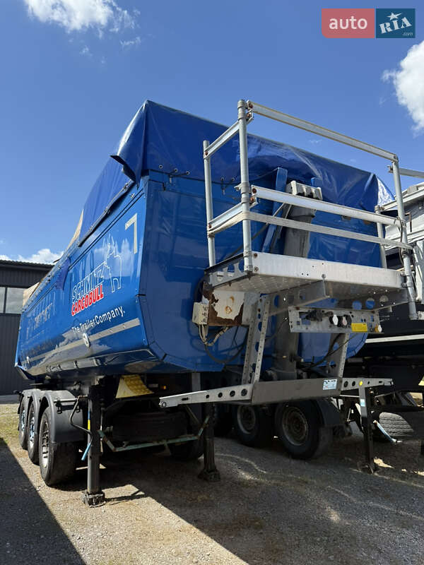 Schmitz Cargobull S3 2015