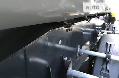 Самоскид напівпричіп Schmitz Cargobull SAF 2015 в Вінниці