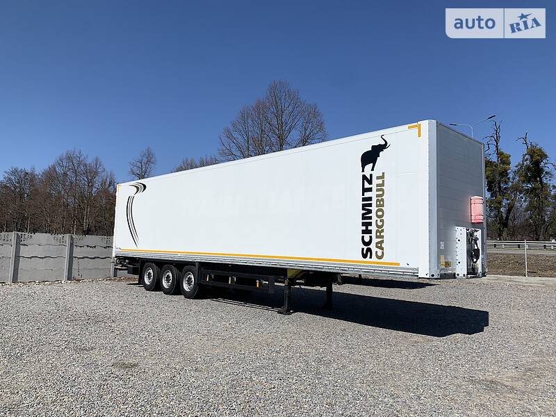 Фургон полуприцеп Schmitz Cargobull SAF 2012 в Виннице