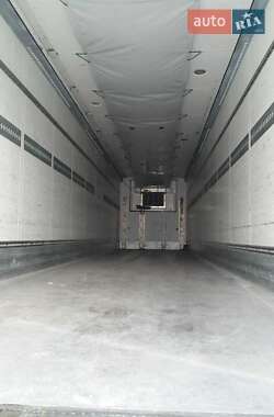 Рефрижератор Schmitz Cargobull SAF 2004 в 