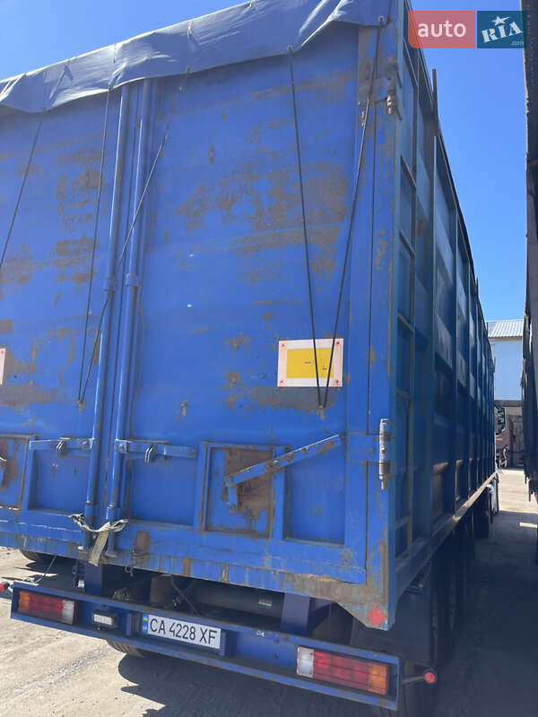 Самоскид напівпричіп Schmitz Cargobull SAF 2002 в Черкасах