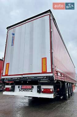 Тентованный борт (штора) - полуприцеп Schmitz Cargobull SAF 2012 в 
