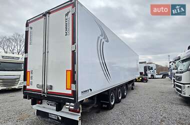 Рефрижератор полуприцеп Schmitz Cargobull SAF 2011 в 
