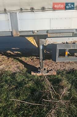 Бортовой полуприцеп Schmitz Cargobull SAF 2003 в 