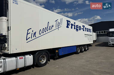 Рефрижератор напівпричіп Schmitz Cargobull SAF 2010 в Києві
