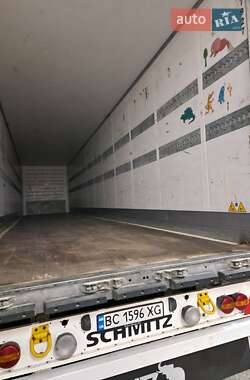 Изотермическая будка Schmitz Cargobull SAF 2011 в 