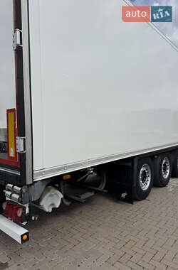 Рефрижератор напівпричіп Schmitz Cargobull SAF 2013 в 