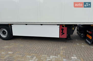 Рефрижератор напівпричіп Schmitz Cargobull SAF 2013 в 