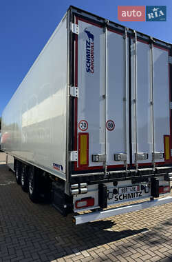 Рефрижератор полуприцеп Schmitz Cargobull SAF 2013 в 