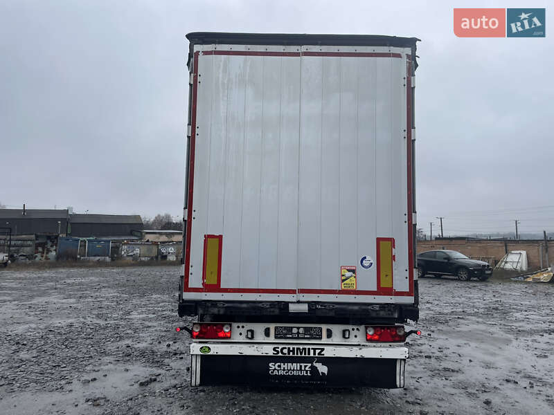Тентований борт (штора) - напівпричіп Schmitz Cargobull SAF 2015 в Вінниці