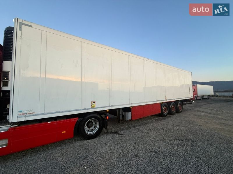 Schmitz Cargobull SAF 2004