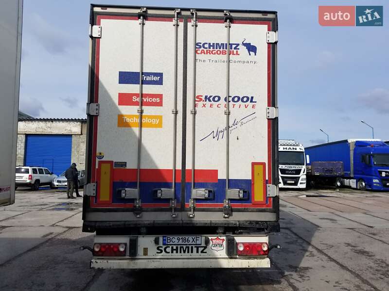 Рефрижератор полуприцеп Schmitz Cargobull SB 2015 в Львове
