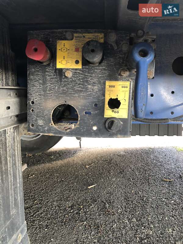 Тентований борт (штора) - напівпричіп Schmitz Cargobull SCB S3B 2016 в Рівному