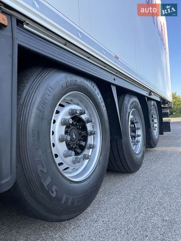 Рефрижератор напівпричіп Schmitz Cargobull SCB S3B 2017 в Бродах фото 22 Рефрижератор напівпричіп Schmitz Cargobull SCB S3B 2017 в Бродах