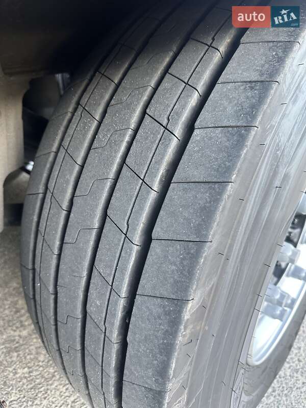 Рефрижератор напівпричіп Schmitz Cargobull SCB S3B 2017 в Бродах фото 25 Рефрижератор напівпричіп Schmitz Cargobull SCB S3B 2017 в Бродах