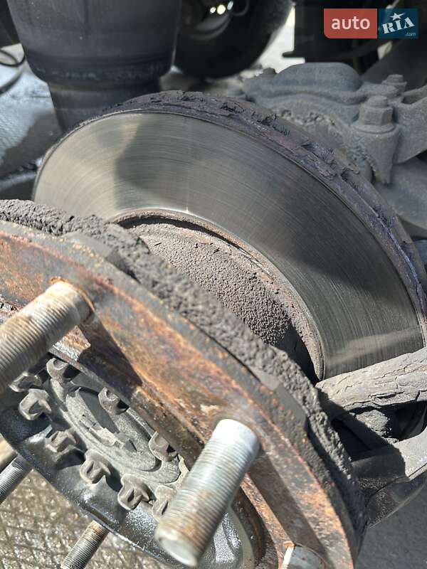 Рефрижератор напівпричіп Schmitz Cargobull SCB S3B 2017 в Бродах фото 86 Рефрижератор напівпричіп Schmitz Cargobull SCB S3B 2017 в Бродах