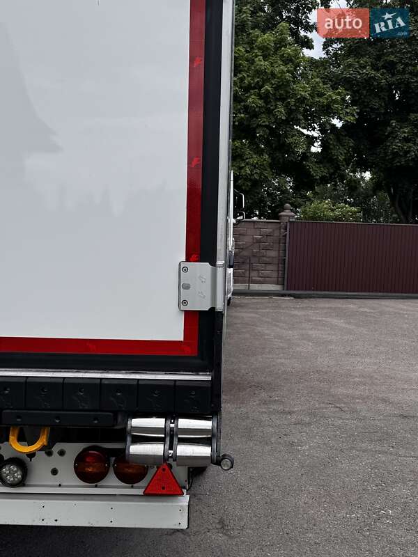 Рефрижератор полуприцеп Schmitz Cargobull SCB S3B 2018 в Ровно фото 12 Рефрижератор полуприцеп Schmitz Cargobull SCB S3B 2018 в Ровно
